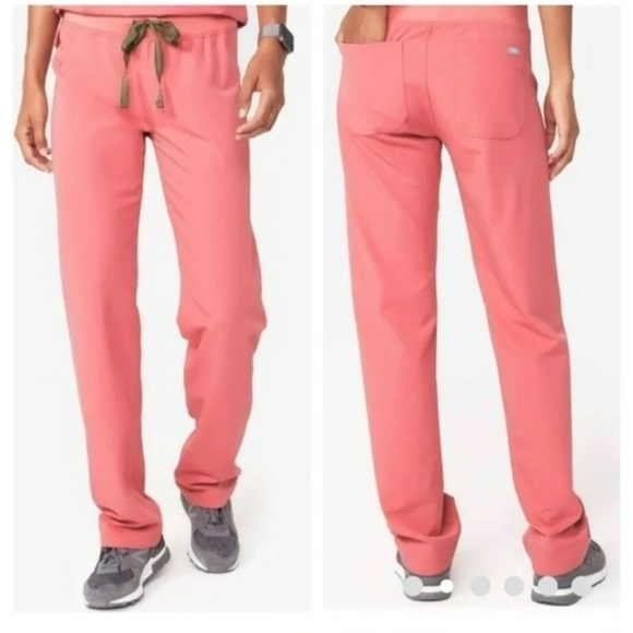 LIMITED EDITION Beat it pink scrub set - Picture 3 of 7